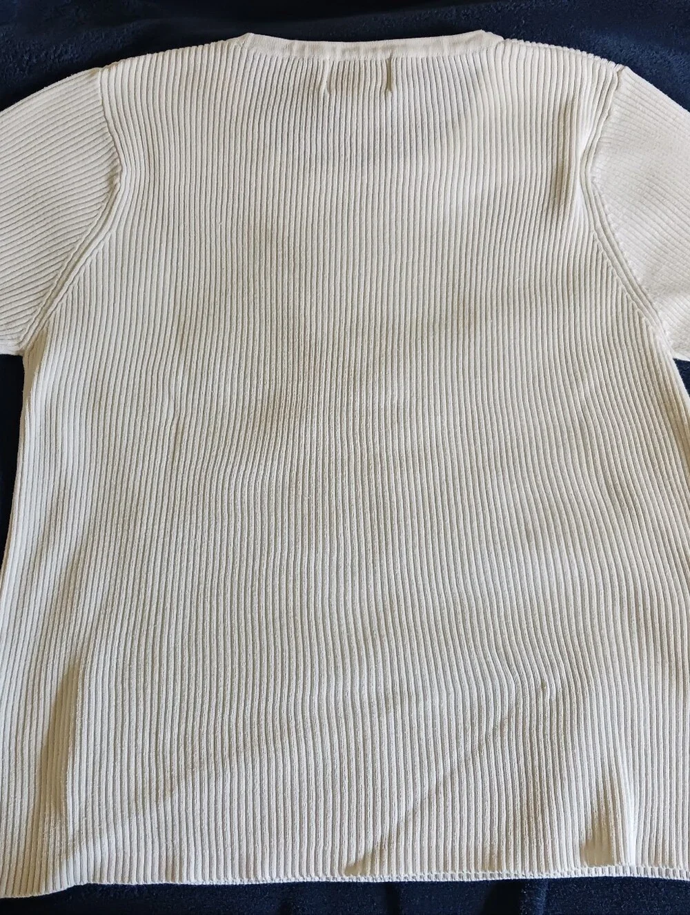 Short Sleeved Ribbed Sweater - Picture 4 of 6